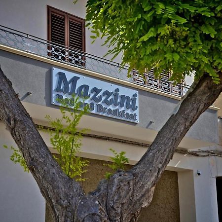 Bed & Breakfast "Mazzini" Leverano Esterno foto