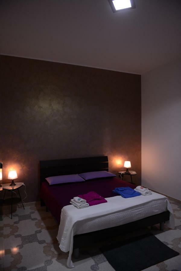 Bed & Breakfast "Mazzini" Leverano Esterno foto